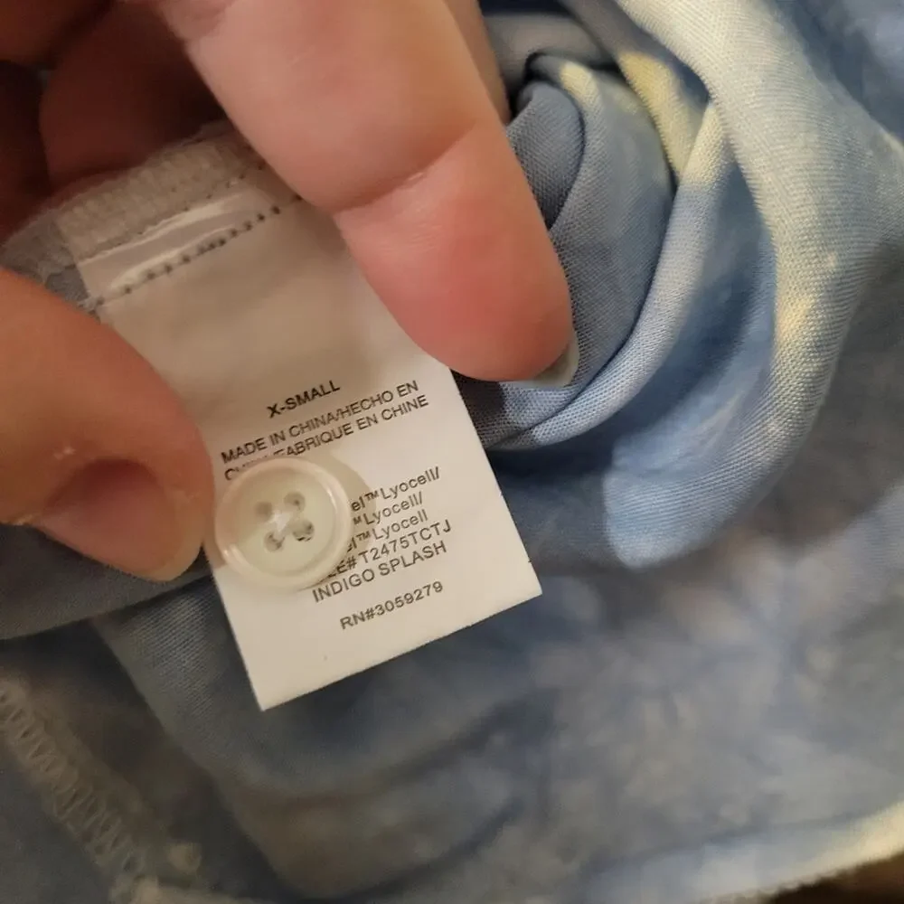 SALE-Thread & Supply women's blue tie dye oversized button up top Sz XS - Picture 7 of 9